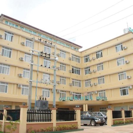 Golden Hill Hotel - Lashio 外观 照片