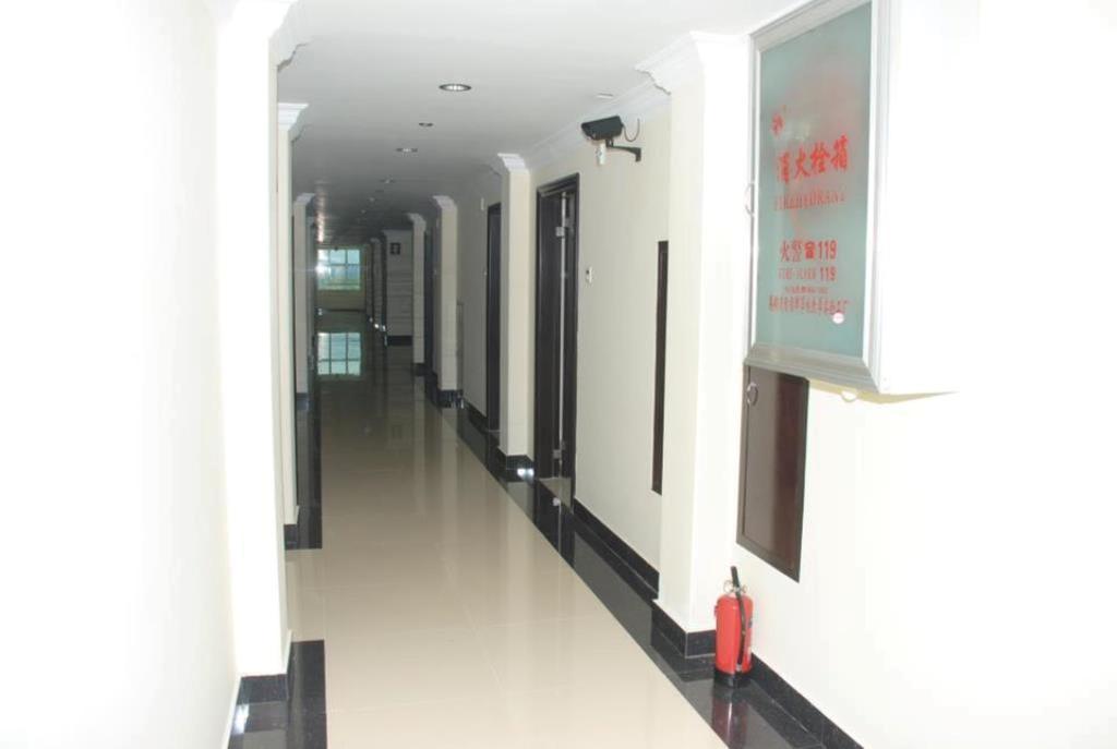 Golden Hill Hotel - Lashio 外观 照片