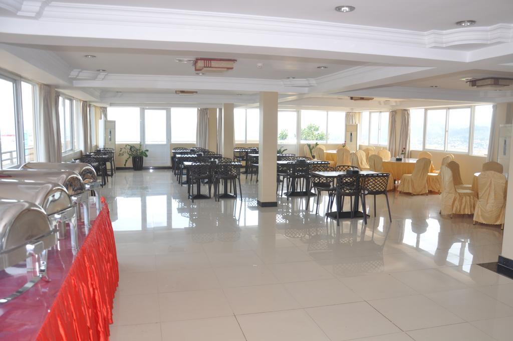 Golden Hill Hotel - Lashio 外观 照片
