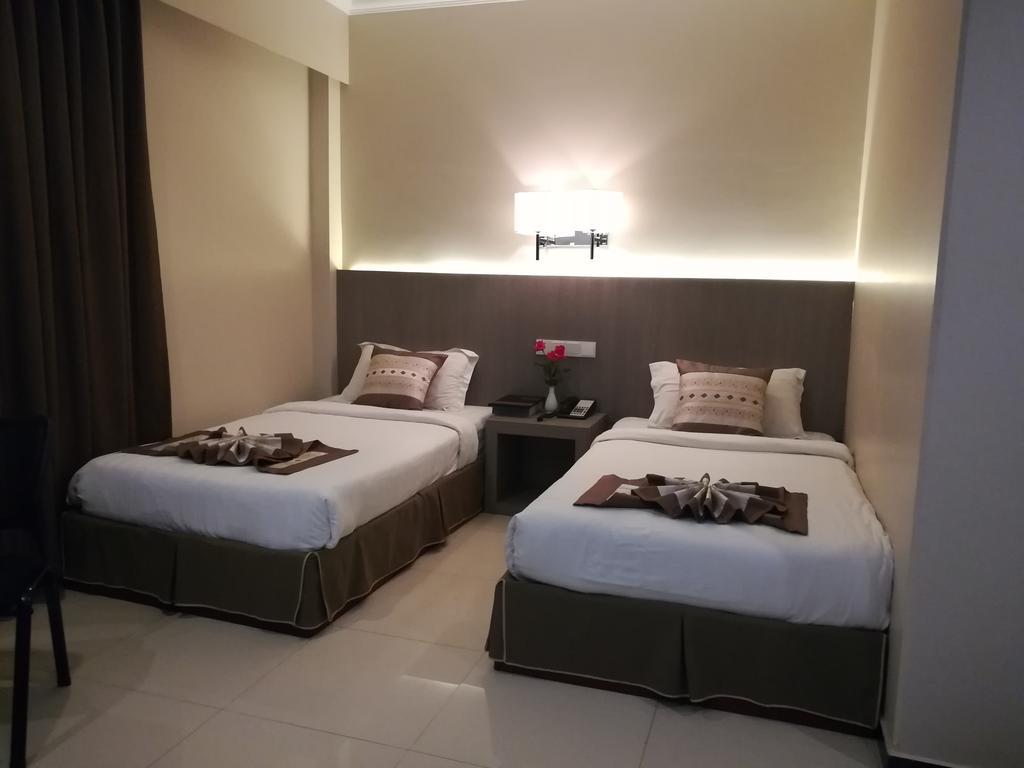 Golden Hill Hotel - Lashio 外观 照片